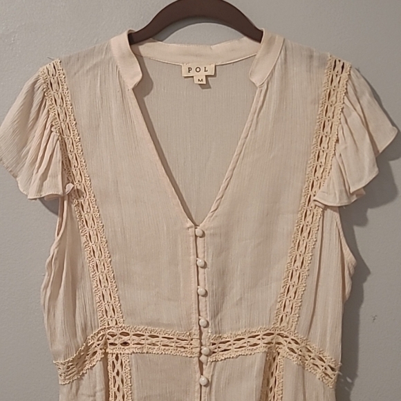 POL Cream Button-Dow Crochet Lace Flutter Sleeves Tunic Boho Blouse Top Wmns M - Picture 2 of 16